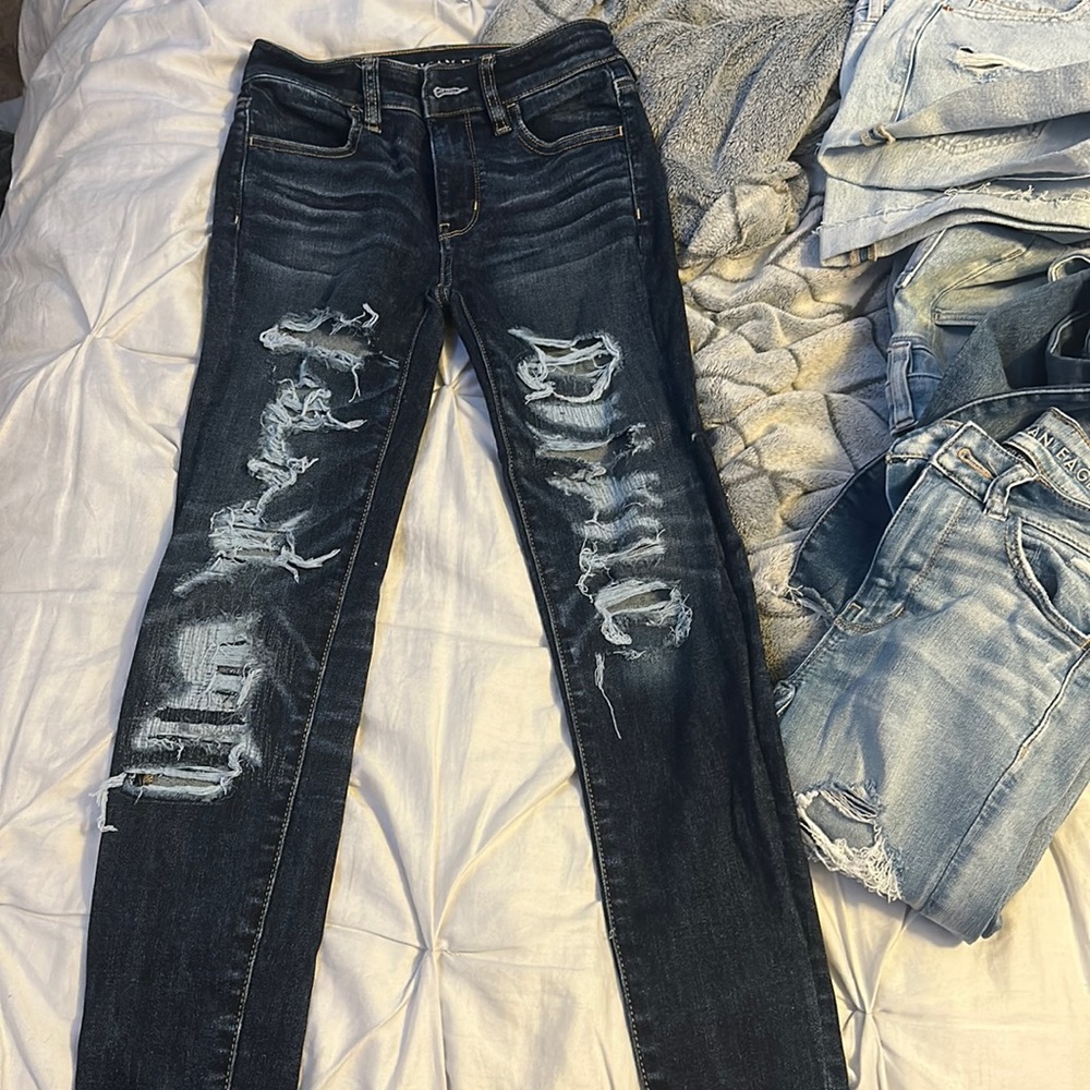 American Eagle super stretch jeans